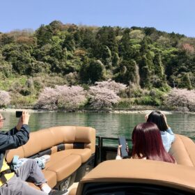 biwa boat tour